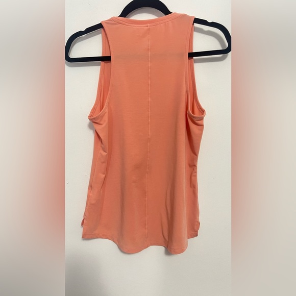 Nike Dri-Fit One Luxe Women’s Standard Fit Tank Top. - Picture 4 of 10